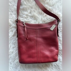 Vintage Coach Legacy slim duffel Elegant Red Leather Shoulder Bag 9188